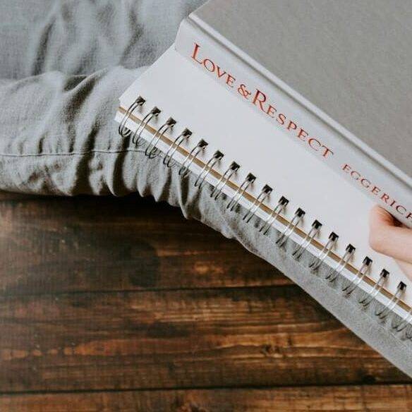 In neurodiverse couples, it's essential to approach challenges collaboratively and with empathy.